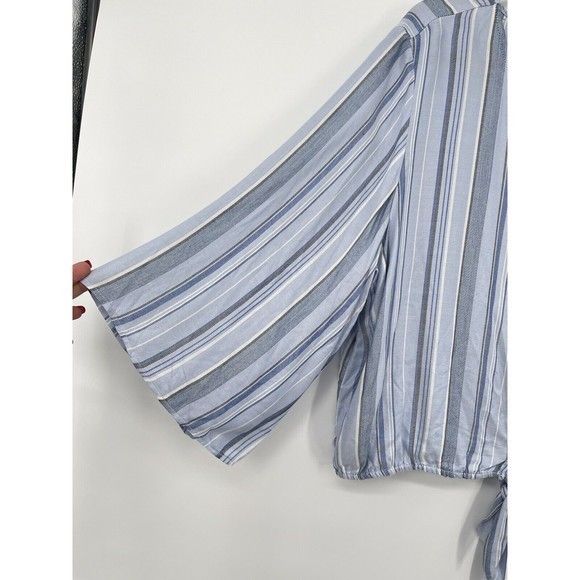 Ana a new approach  Button Down  Loose Sleeve  V-Neck shirt Size M - Picture 4 of 7